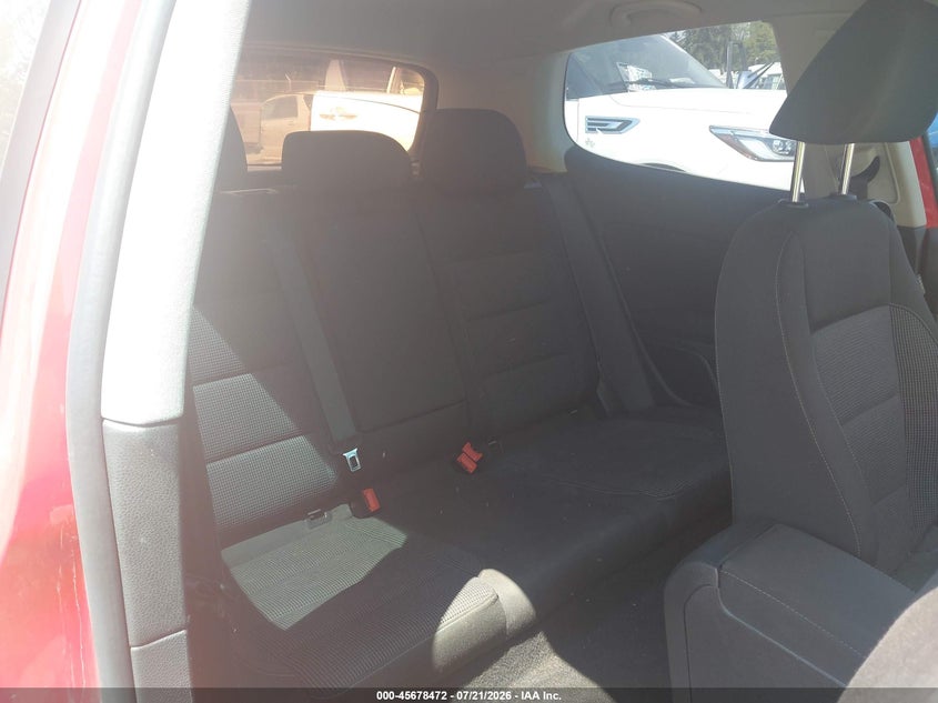 2013 Volkswagen Golf VIN WVWBM7AJ8DW088800 IAAI salvage auction — NORMAL WEAR, Clear (Washington), sold $1,700 on 2026-08-06 (photo 8)