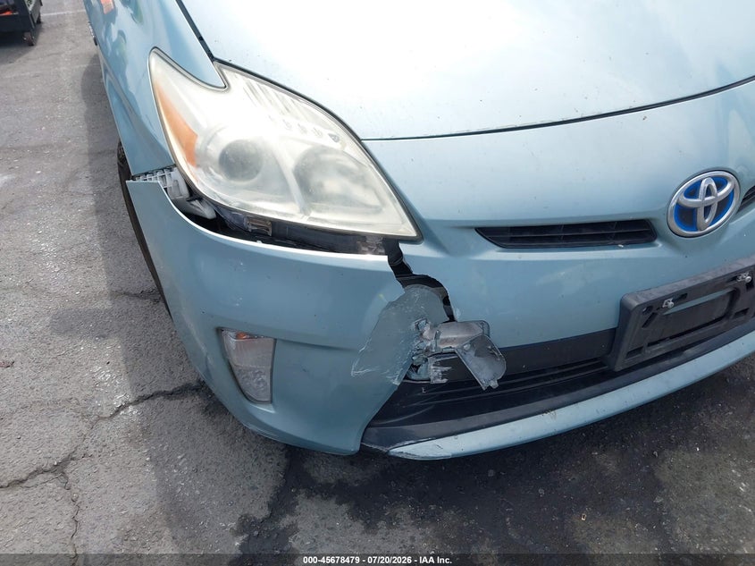 2013 Toyota Prius VIN JTDKN3DU9D1682045 IAAI salvage auction — NORMAL WEAR, Clear - Dealer Only (California), sold $1,750 on 2026-07-30 (photo 6)