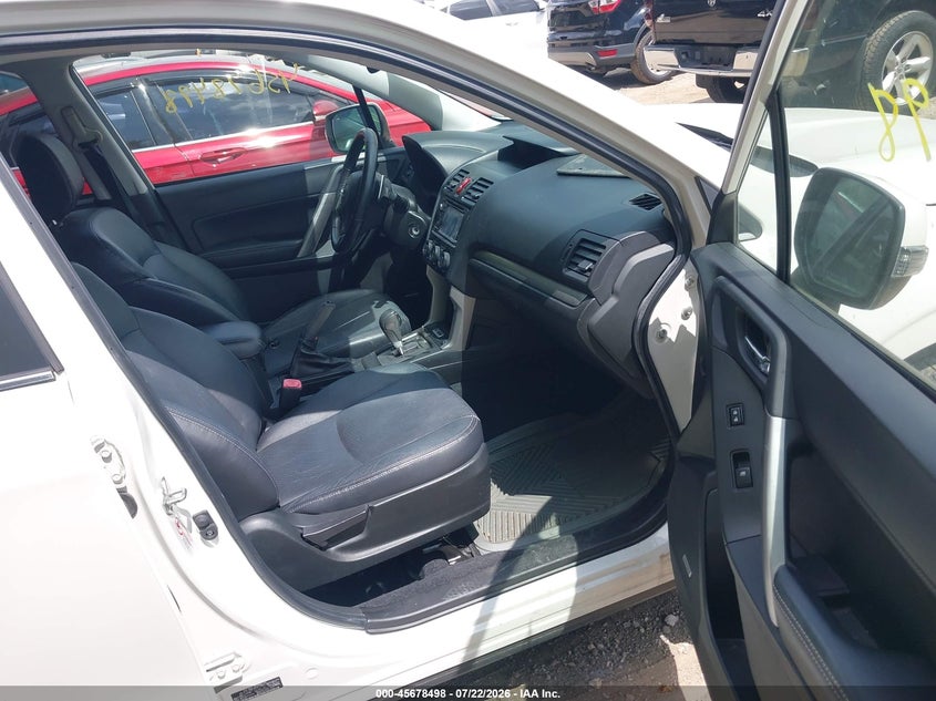 2014 Subaru Forester VIN JF2SJGMCXEH431667 IAAI salvage auction — NORMAL WEAR, Clear (Indiana), sold $525 on 2026-07-29 (photo 5)