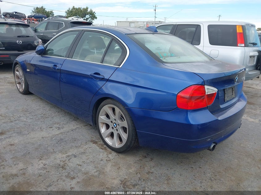 2007 BMW 3 series VIN WBAVB73507VH21576 IAAI salvage auction — NORMAL WEAR, Clear - Dealer Only (California), sold $425 on 2026-07-30 (photo 3)