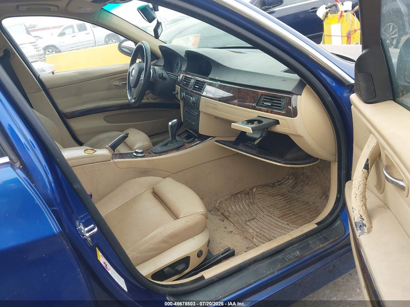 2007 BMW 3 series VIN WBAVB73507VH21576 IAAI salvage auction — NORMAL WEAR, Clear - Dealer Only (California), sold $425 on 2026-07-30 (photo 5)