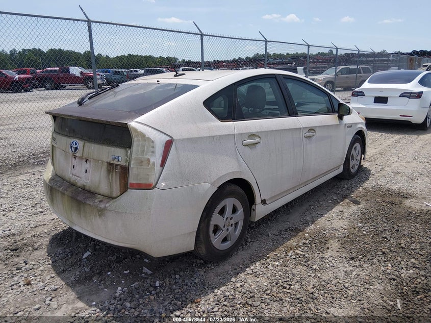 2011 Toyota Prius VIN JTDKN3DU6B0326770 IAAI salvage auction — NORMAL WEAR, Clear (Georgia), sold $2,250 on 2026-07-31 (photo 4)