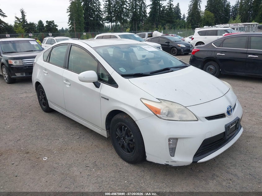 2014 Toyota Prius VIN JTDKN3DU7E1739585 IAAI salvage auction — NORMAL WEAR, Clear (Washington), sold $2,550 on 2026-07-29 (photo 1)