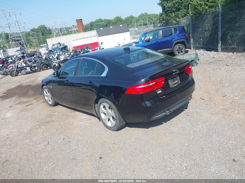 2017 Jaguar Xe VIN SAJAR4BG2HA965364 IAAI salvage auction — NORMAL WEAR, Salvage Title, sold $1,075 on 2026-09-08 (photo 3)