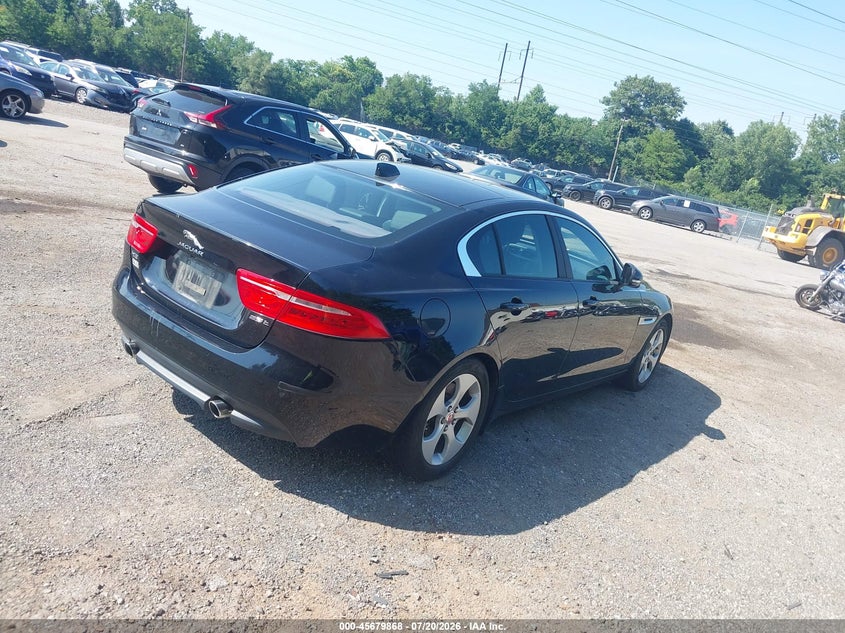 2017 Jaguar Xe VIN SAJAR4BG2HA965364 IAAI salvage auction — NORMAL WEAR, Salvage Title, sold $1,075 on 2026-09-08 (photo 4)