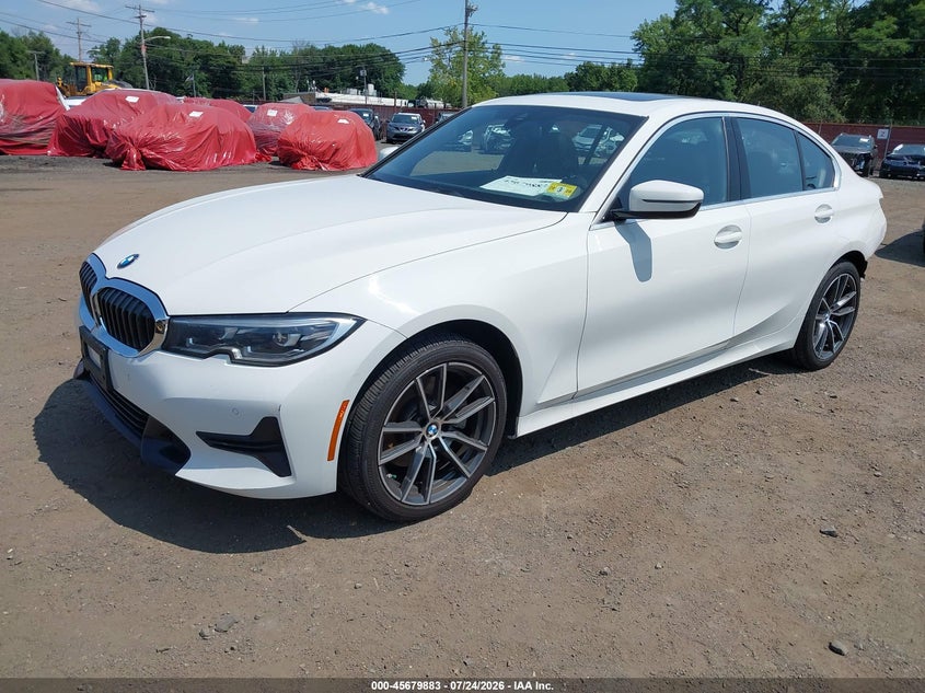 2019 BMW 3er VIN WBA5R7C5XKFH26296 IAAI salvage auction — REAR END, Salvage Title, sold $12,200 on 2026-08-06 (photo 2)