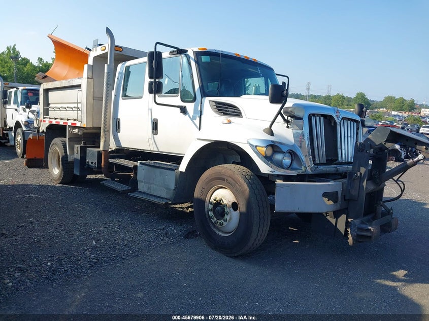 2017 International VIN 3HAWDTAR1HL477947 — IAAI salvage auction photo