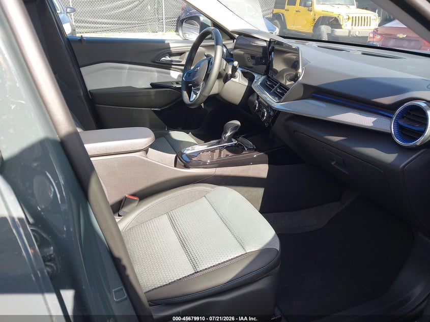 2026 Chevrolet Trax VIN KL77LHEP7TC045480 IAAI salvage auction — NORMAL WEAR, Salvage (Florida), sold $18,000 on 2026-08-02 (photo 5)