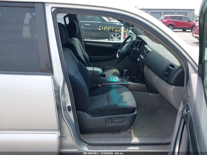 2007 Toyota 4runner VIN JTEBU14R670124338 IAAI salvage auction — NORMAL WEAR, Clear (Indiana), sold $1,900 on 2026-07-24 (photo 5)
