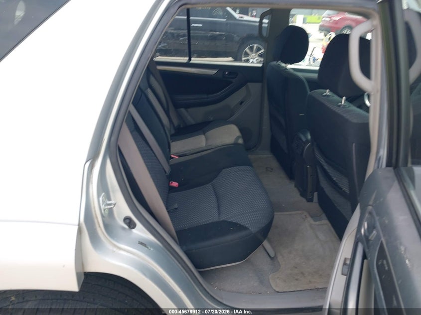 2007 Toyota 4runner VIN JTEBU14R670124338 IAAI salvage auction — NORMAL WEAR, Clear (Indiana), sold $1,900 on 2026-07-24 (photo 8)