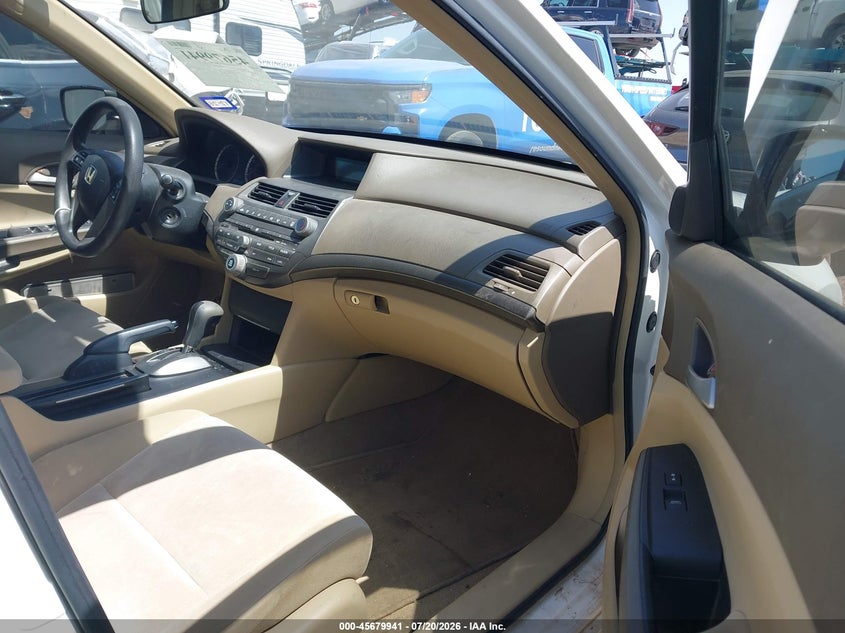2008 Honda Accord VIN JHMCP26468C005887 IAAI salvage auction — NORMAL WEAR, Original (Texas), sold $25 on 2026-07-28 (photo 5)