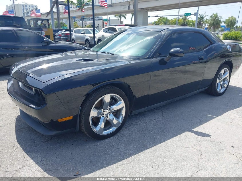 2013 Dodge Challenger VIN 2C3CDYBT2DH740436 IAAI salvage auction — NORMAL WEAR, Salvage (Florida), sold $9,500 on 2026-08-02 (photo 2)