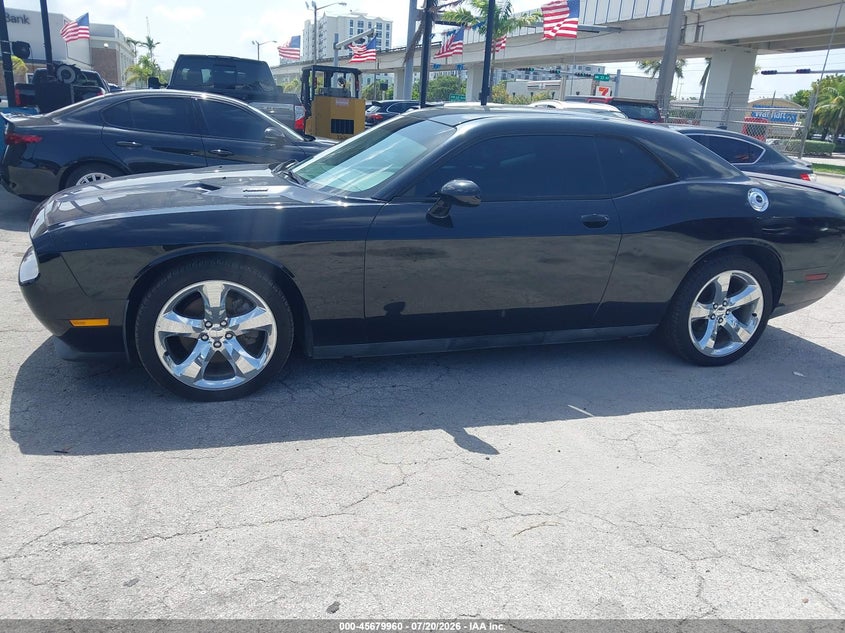 2013 Dodge Challenger VIN 2C3CDYBT2DH740436 IAAI salvage auction — NORMAL WEAR, Salvage (Florida), sold $9,500 on 2026-08-02 (photo 6)