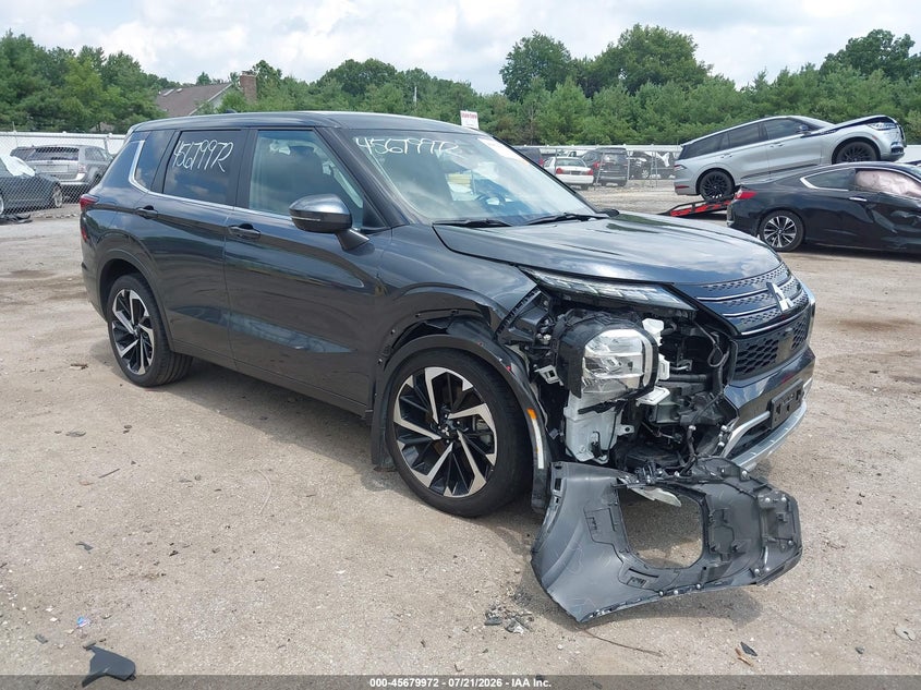 2024 Mitsubishi Outlander VIN JA4J3VA81RZ068761 IAAI salvage auction — FRONT END, Salvage Title, sold $6,300 on 2026-08-19 (photo 1)
