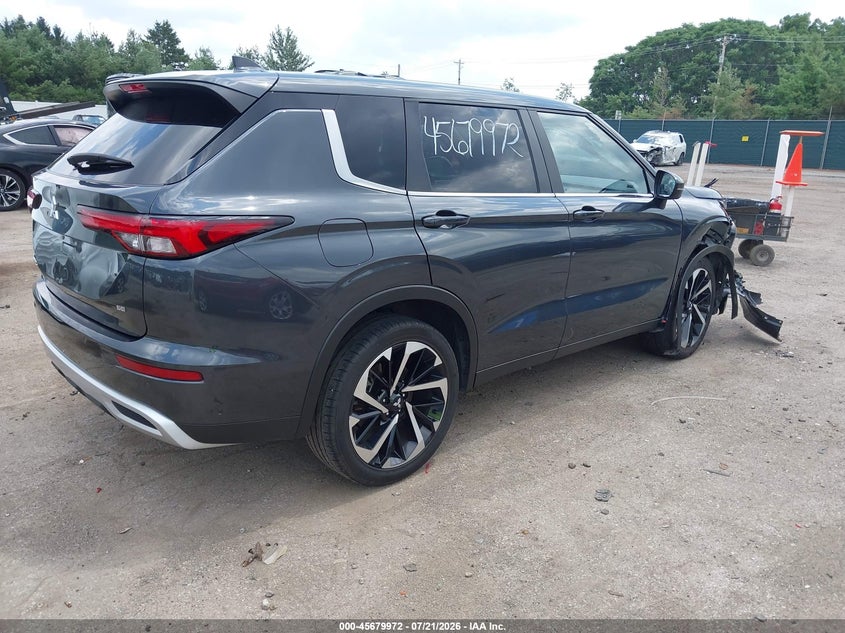 2024 Mitsubishi Outlander VIN JA4J3VA81RZ068761 IAAI salvage auction — FRONT END, Salvage Title, sold $6,300 on 2026-08-19 (photo 4)