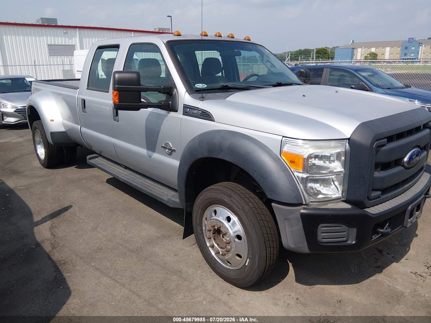 2015 Ford F-450 VIN 1FT8W4DT3FEB33800 — IAAI salvage auction photo