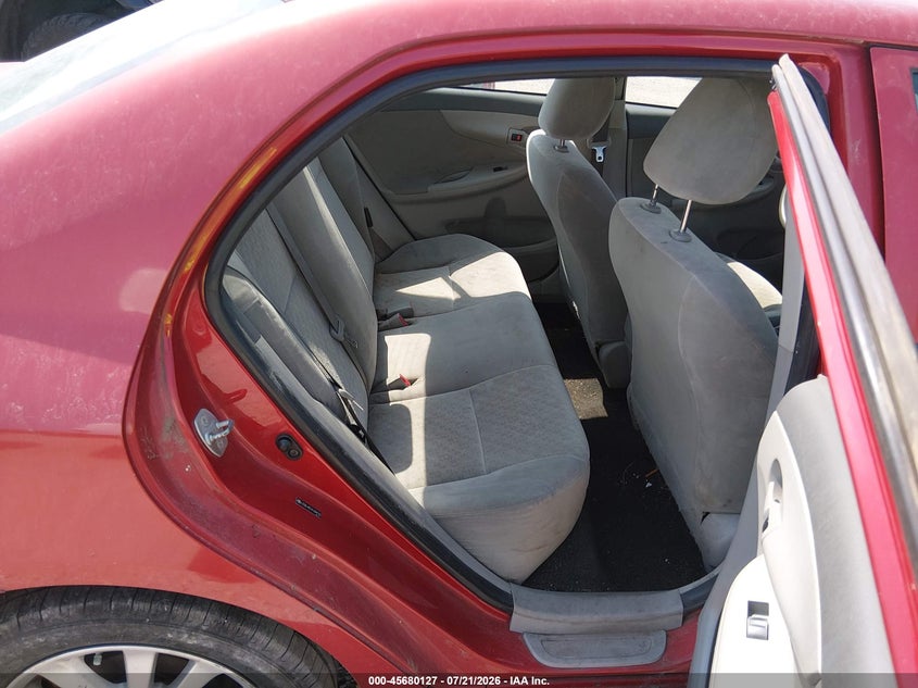 2009 Toyota Corolla VIN JTDBL40E69J044742 IAAI salvage auction — NORMAL WEAR, Clear (Indiana), sold $25 on 2026-07-28 (photo 8)