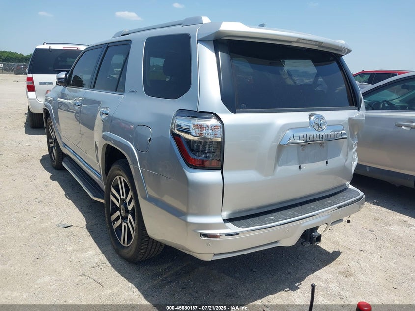 2020 Toyota 4runner VIN JTEBU5JR5L5817832 IAAI salvage auction — FRONT & REAR, Salvage (Texas), sold $11,800 on 2026-07-31 (photo 3)