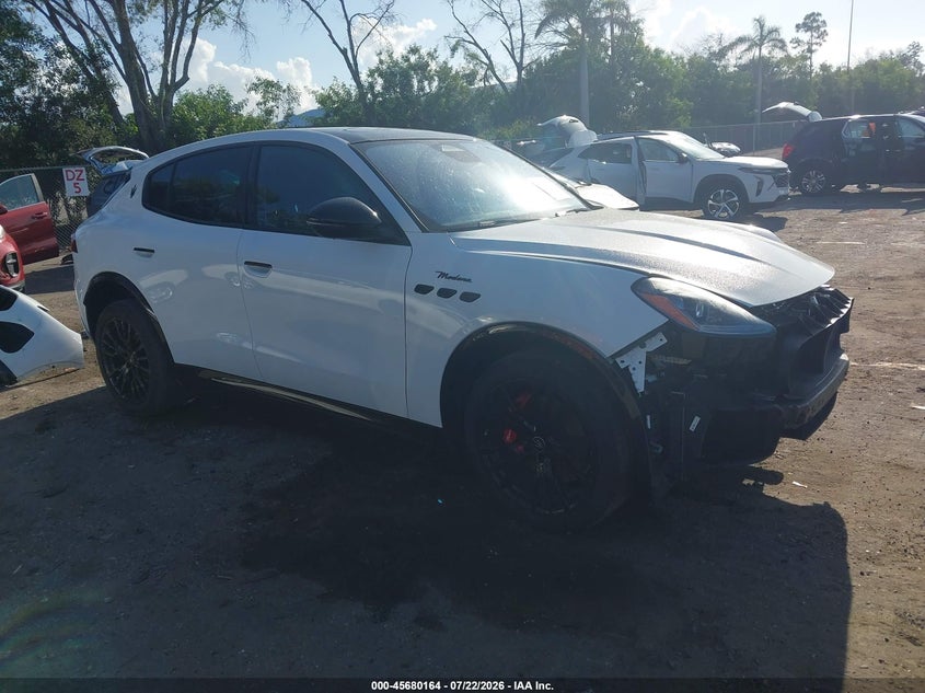 2025 Maserati Grecale VIN ZN6PMDBA6S7461874 — IAAI salvage auction photo