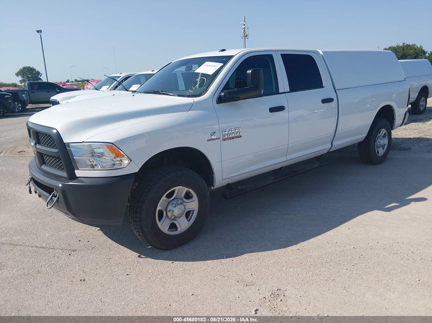 2017 Ram 3500 VIN 3C63R3GL5HG762324 IAAI salvage auction — NORMAL WEAR, Sf97 (Illinois), sold $28,200 on 2026-09-16 (photo 2)