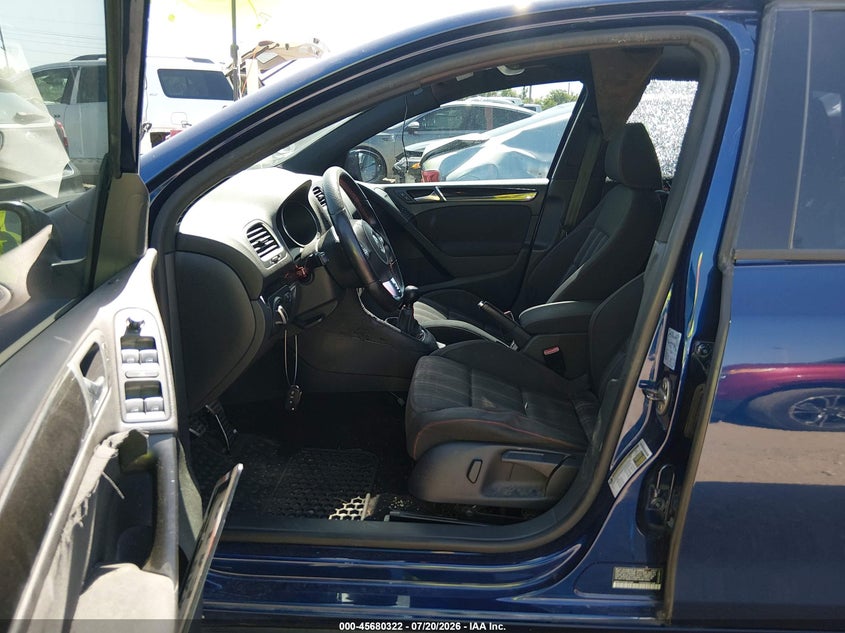 2012 Volkswagen Gti VIN WVWGV7AJ9CW219363 IAAI salvage auction — SIDE, Salvage Title, sold $1,700 on 2026-09-03 (photo 5)