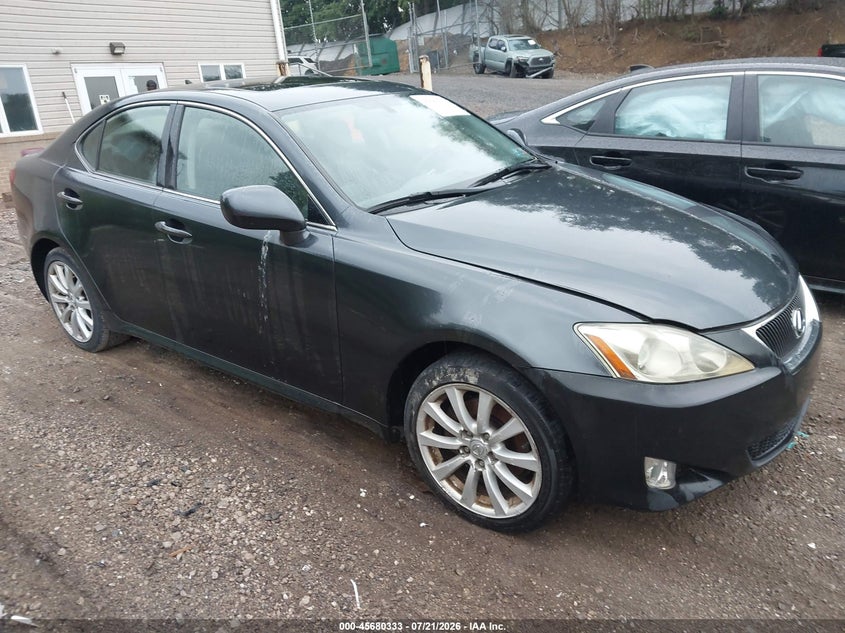 2007 Lexus Is 250 VIN JTHCK262672010265 IAAI salvage auction — NORMAL WEAR, Clear (Pennsylvania), sold $275 on 2026-07-28 (photo 1)