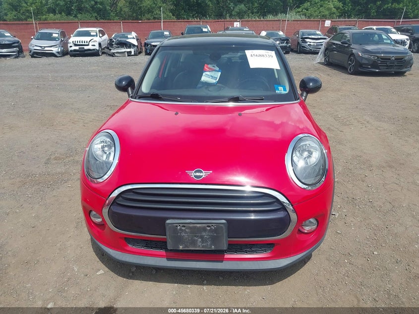 2019 Mini Hard top VIN WMWXU1C59K2J01851 IAAI salvage auction — WATER/FLOOD, Salvage Title, sold $3,175 on 2026-08-12 (photo 6)