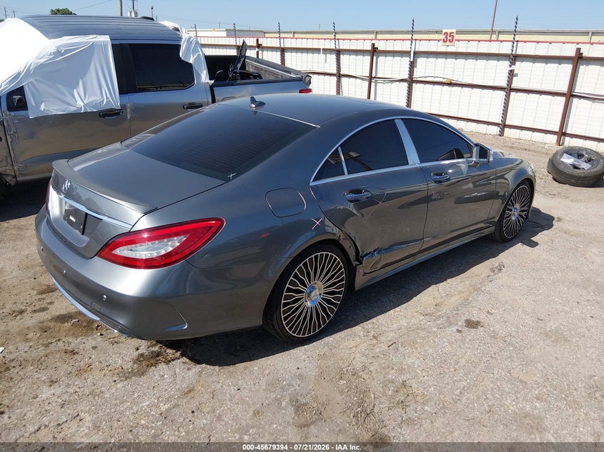 2016 Mercedes-benz Clc-klasse VIN WDDLJ6FB6GA176342 IAAI salvage auction — RIGHT SIDE, Wait Title, sold $9,050 on 2026-09-16 (photo 4)