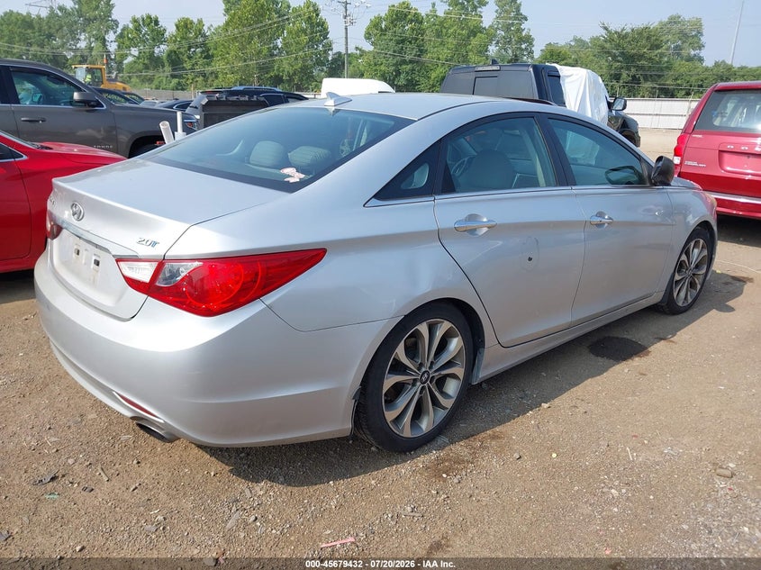 2013 Hyundai Sonata VIN 5NPEC4AB9DH750137 IAAI salvage auction — NORMAL WEAR, Original (Ohio), sold $1,125 on 2026-07-30 (photo 4)