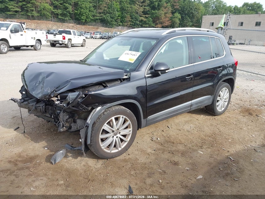 2014 Volkswagen Tiguan VIN WVGBV3AX9EW562762 IAAI salvage auction — FRONT END, Salvage Title, sold $425 on 2026-08-14 (photo 2)