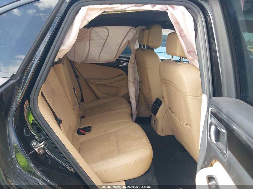 2017 Porsche Macan VIN WP1AA2A58HLB03537 IAAI salvage auction — FRONT END, Salvage (Texas), sold $1,950 on 2026-07-29 (photo 8)