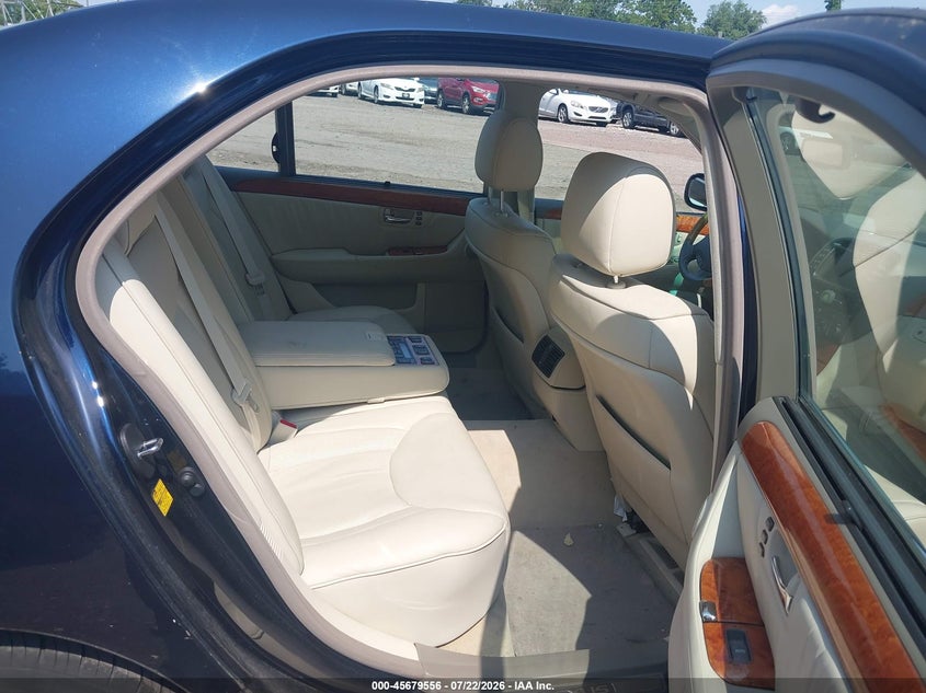 2005 Lexus Ls 430 VIN JTHBN36F855018424 IAAI salvage auction — LEFT FRONT, Salvage (Pennsylvania), sold $1,900 on 2026-08-03 (photo 8)