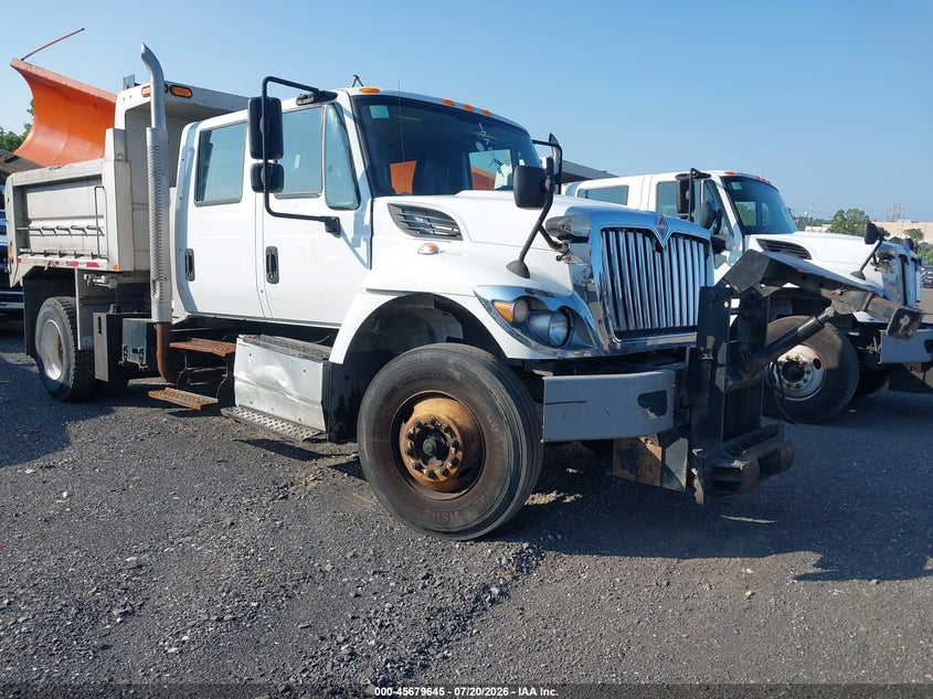 2017 International VIN 3HAWDTARXHL477946 — IAAI salvage auction photo