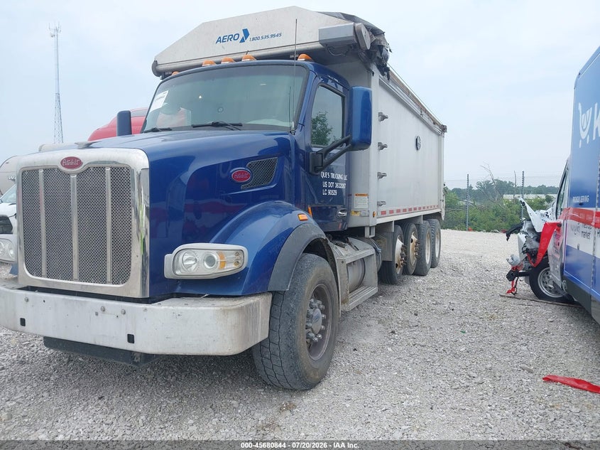 2017 Peterbilt 567 VIN 1NPCLPEX7HD447988 IAAI salvage auction — REPOSSESSION, Clear (Indiana), sold $22,050 on 2026-09-02 (photo 2)