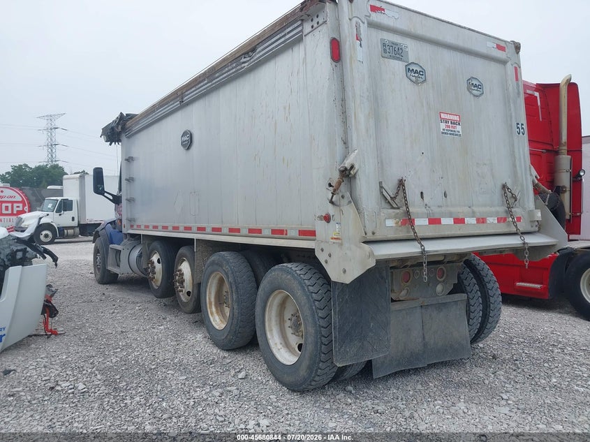 2017 Peterbilt 567 VIN 1NPCLPEX7HD447988 IAAI salvage auction — REPOSSESSION, Clear (Indiana), sold $22,050 on 2026-09-02 (photo 3)