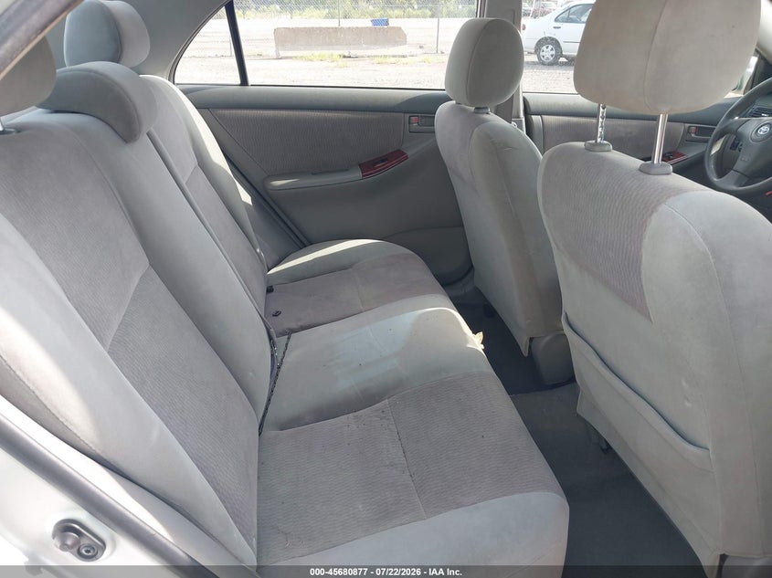 2007 Toyota Corolla VIN JTDBR32E070135871 IAAI salvage auction — NORMAL WEAR, Clear (Florida), sold $1,050 on 2026-07-28 (photo 8)