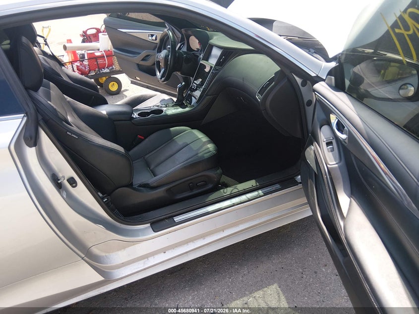 2017 Infiniti Q60 VIN JN1EV7EK4HM360163 IAAI salvage auction — ALL OVER, Salvage (Missouri), sold $5,500 on 2026-08-02 (photo 5)