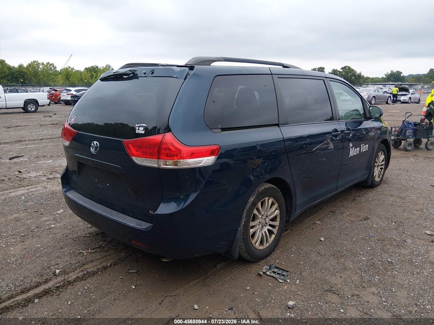 2012 Toyota Sienna VIN 5TDYK3DCXCS236059 IAAI salvage auction — NORMAL WEAR, Clear (New York), sold $25 on 2026-07-29 (photo 4)