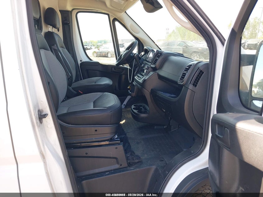 2025 Ram Promaster 3500 VIN 3C6MRVHG9SE546349 IAAI salvage auction — NORMAL WEAR, Enterprise Vehicles Clear Only (New York), sold $13,000 on 2026-07-23 (photo 5)