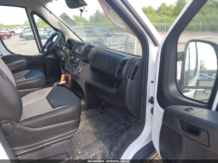 2025 Ram Promaster 3500 VIN 3C6MRVJG7SE517877 IAAI salvage auction — REAR END, Clear (New York), sold $21,075 on 2026-07-23 (photo 5)