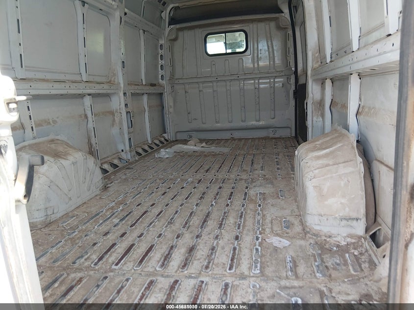 2025 Ram Promaster 3500 VIN 3C6MRVJG4SE517707 IAAI salvage auction — FRONT END, Clear (New York), sold $13,950 on 2026-07-30 (photo 8)