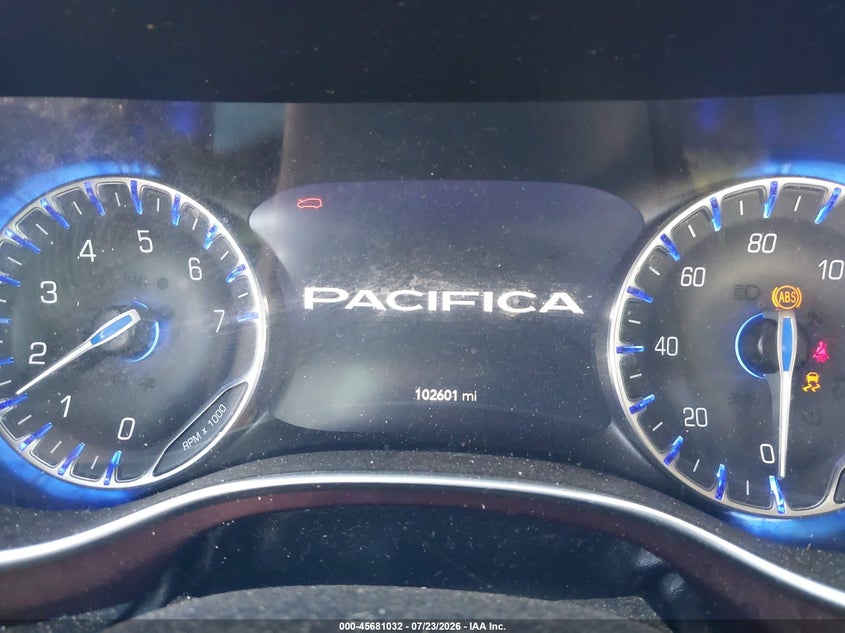 2020 Chrysler Pacifica VIN 2C4RC1GG0LR144150 IAAI salvage auction — REAR END, Salvage Title, sold $2,500 on 2026-08-23 (photo 7)