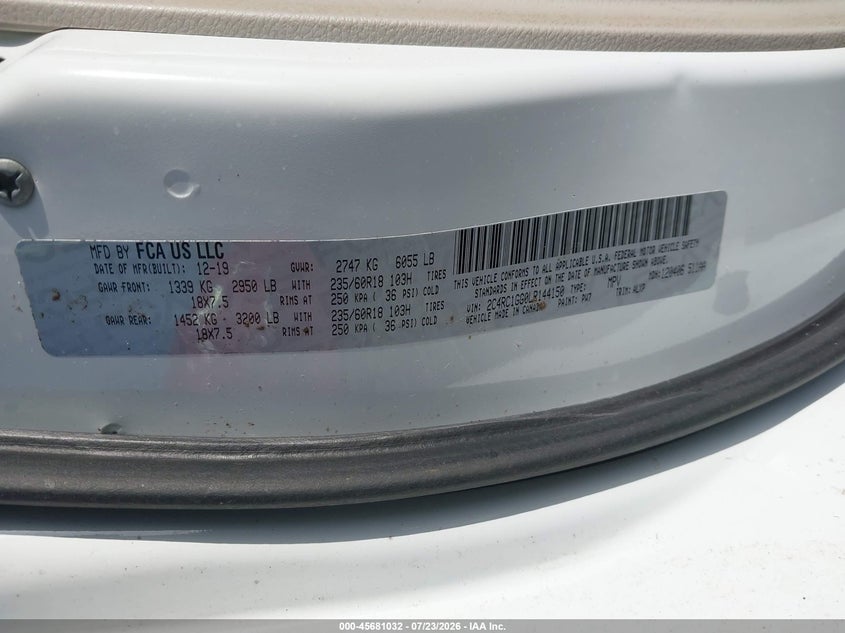 2020 Chrysler Pacifica VIN 2C4RC1GG0LR144150 IAAI salvage auction — REAR END, Salvage Title, sold $2,500 on 2026-08-23 (photo 9)