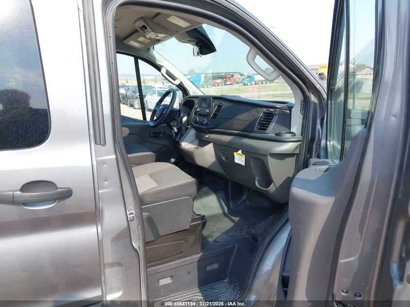 2024 Ford Transit-350 VIN 1FBAX9Y80RKB18909 IAAI salvage auction — NORMAL WEAR, Sf97 (South Dakota), sold $22,800 on 2026-09-03 (photo 5)