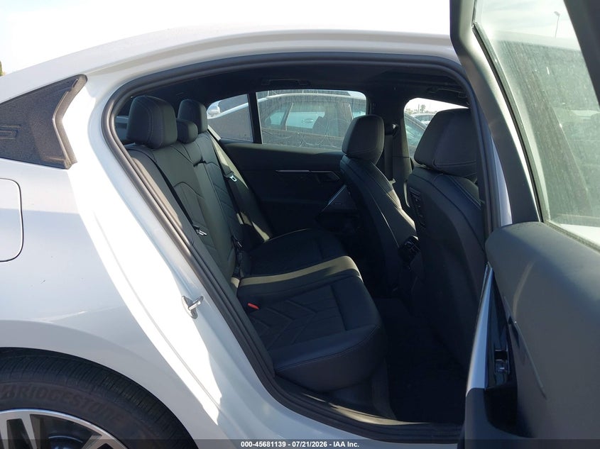 2027 BMW 5er VIN WBA63FJ05VCX81281 IAAI salvage auction — LEFT FRONT, Clear (California), sold $38,750 on 2026-07-29 (photo 8)