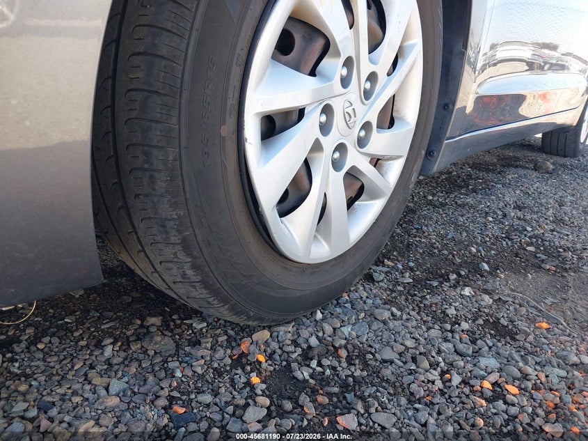 2019 Hyundai Elantra VIN 5NPD74LF8KH479729 IAAI salvage auction — NORMAL WEAR, SF97 (California), sold $10,700 on 2026-08-25 (photo 6)