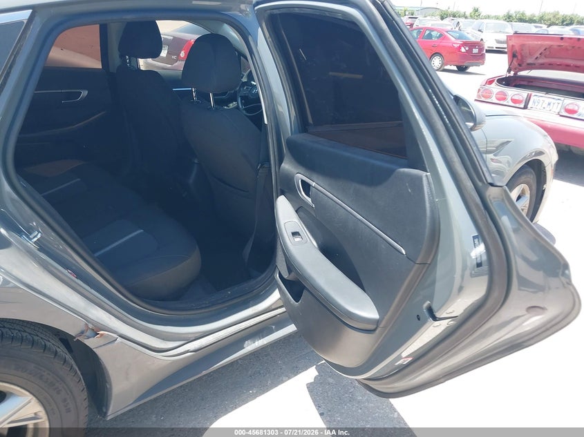 2021 Hyundai Sonata VIN 5NPEG4JA5MH118621 IAAI salvage auction — REAR END, Salvage (Texas), sold $2,450 on 2026-08-01 (photo 8)