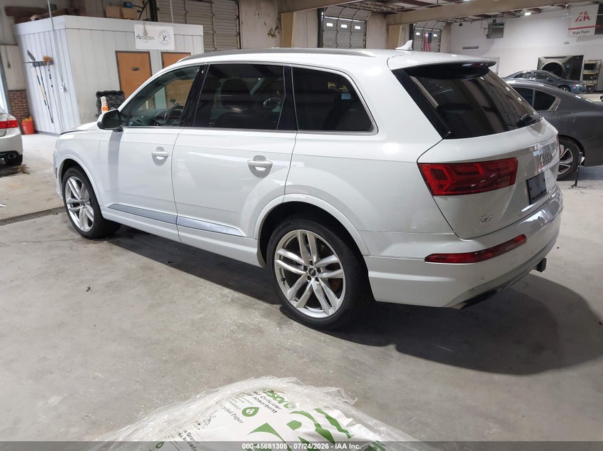 2017 Audi Q7 VIN WA1VAAF76HD046332 IAAI salvage auction — NORMAL WEAR, Clear (South Carolina), sold $1,100 on 2026-07-30 (photo 3)