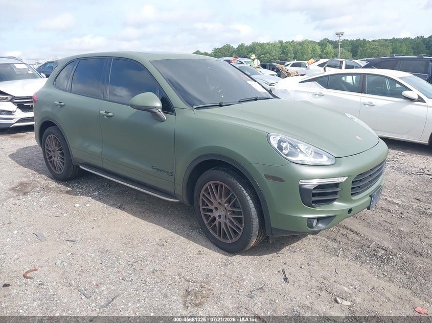 2015 Porsche Cayenne VIN WP1AB2A22FLA56408 IAAI salvage auction — REAR END, Salvage (Georgia), sold $6,200 on 2026-08-22 (photo 1)