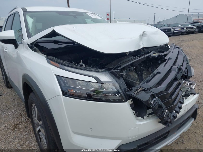 2025 Nissan Pathfinder VIN 5N1DR3CC7SC309640 IAAI salvage auction — FRONT END, Salvage Title, sold $8,600 on 2026-08-23 (photo 6)